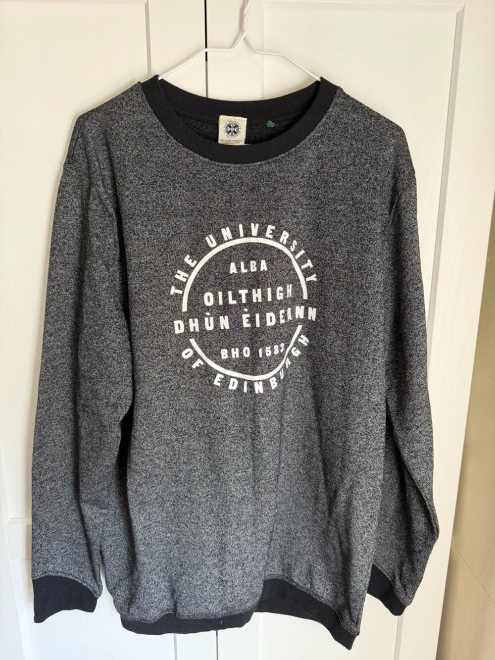 Collegiate University of Edinburgh Scotland Sweatshirt